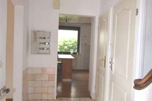 Eigentumswohnung mit dem Charakter eines Einfamilienhauses, mit großem Gartenanteil – Bottroper Str. 12, 40468 Unterrath, Düsseldorf – Vorschaubild 2