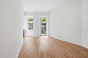Bezugsfreie 2-Zimmer-Wohnung mit Terrasse und Garten in Berlin-Moabit – Die vollständige Adresse der Immobilie erhältst du vom Anbieter., 10553 Moabit, Berlin – Vorschaubild 6