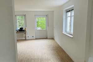 Attraktives 6,5-Zimmer-Reihenendhaus mit EBK in Inning am Ammersee – Starnberg (Kreis) – Vorschaubild 4