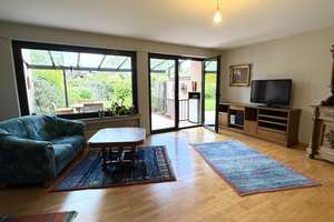 Haus in Sindorf (Mühlenfeld) von privat zu vermieten | Hochwertige Extras - Blühender Garten – Die vollständige Adresse der Immobilie erhältst du vom Anbieter., 50170 Kerpen – Vorschaubild 26