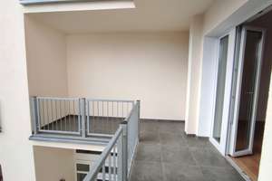 Sonnige Altbauwohnung mit Südbalkon und praktischem Keller – Kontakt: 0172-3261193 – Die vollständige Adresse der Immobilie erhältst du vom Anbieter., 10179 Mitte (Ortsteil), Berlin – Vorschaubild 13