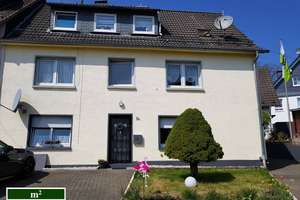 Schönes Zweifamilienhaus in Marienheide – Die vollständige Adresse der Immobilie erhältst du vom Anbieter., 51709 Marienheide – Vorschaubild 1