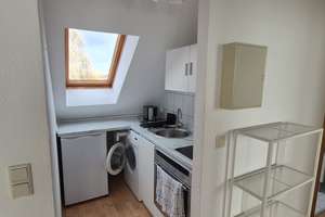 Gepflegte 2-Raum-DG-Wohnung mit Balkon in Hannover – 30519 Mittelfeld, Hannover – Vorschaubild 4