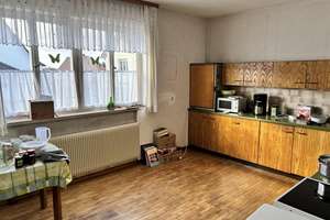 Charmantes Einfam.-Wohnhaus mit zwei Garagen, Pergola und Garten in beliebter Lage, Wohnfl. 135m²,  – Die vollständige Adresse der Immobilie erhältst du vom Anbieter., 97486 Königsberg in Bayern – Vorschaubild 21
