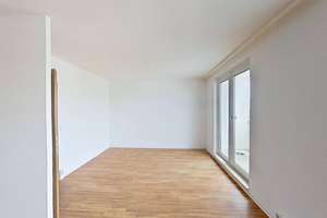 Schöne 3-Zimmer-Wohnung mit EBK, BALKON und Wannenbad – Bernhard-Kellermann-Str. 15, 39120 Leipziger Straße, Magdeburg – Vorschaubild 4