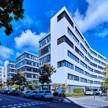 Moderne Büroflächen mit guter ÖPNV Anbindung // PROVISIONSFREI