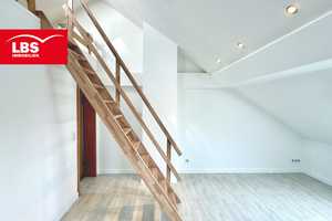 Zu vermieten: frisch modernisierte Dachgeschosswohnung in Mönchengladbach! – Lüpertzender Straße 133, 41061 Mönchengladbach – Vorschaubild 1