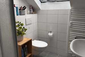 Schöne 3-Zimmer-DG-Wohnung mit EBK in Reutlingen – Die vollständige Adresse der Immobilie erhältst du vom Anbieter., 72764 Reutlingen-Mitte, Reutlingen – Vorschaubild 3