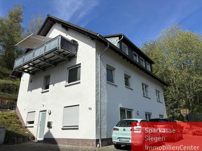 Gepflegtes Mehrfamilienhaus mit drei Wohneinheiten in attraktiver Lage der Siegener Numbach