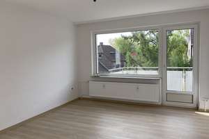 Zwei Zimmer in Hannover: Helle Wohnung mit Balkon