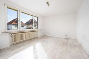 Reihenendhaus mit Garage in Bremerhaven/Geestemünde – Die vollständige Adresse der Immobilie erhältst du vom Anbieter., 27570 Geestemünde, Bremerhaven – Vorschaubild 7