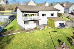 **Charmantes Einfamilienhaus mit großzügiger und gepflegter Gartenanlage in Kausen** – Die vollständige Adresse der Immobilie erhältst du vom Anbieter., 57520 Kausen – Vorschaubild 4