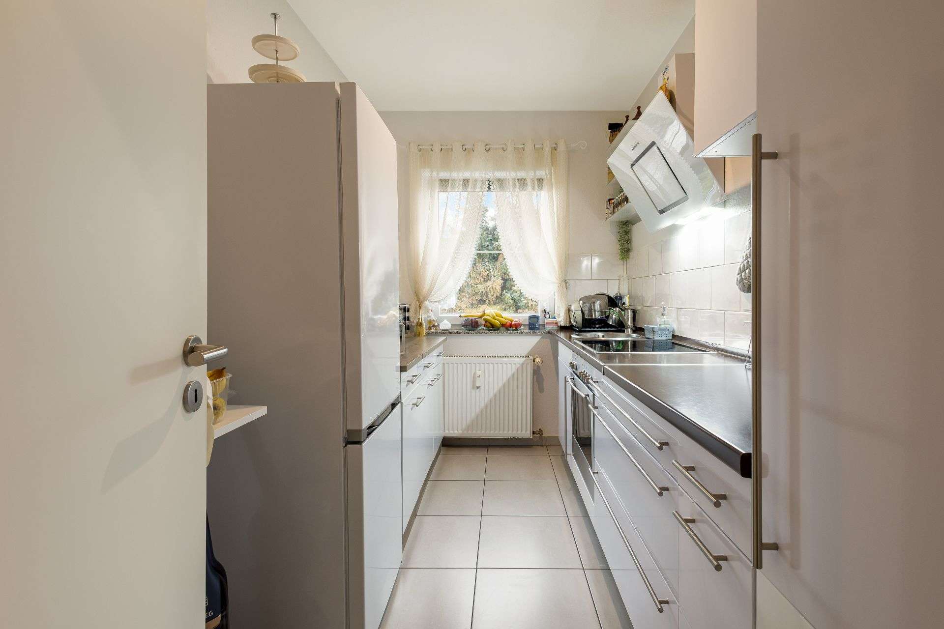 Immobilie in Schwalbach - Wohnen und Investieren: Saniertes Mehrfamilienhaus in attraktiver Feldrandlage in Schwalbach/Ts. - Bild 10