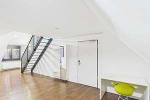 DIE ZIMMEREI | All-inclusive-Miete: Maisonette Wohnung mit Balkon - ideal für Young Pros | XL Bude – Resi-Huber-Platz 1, 81371 Sendlinger Feld, München – Vorschaubild 2