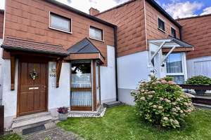 Gemütliches Reihenmittelhaus mit Panoramablick auf Bodensee und Berge in Oberteuringen – Die vollständige Adresse der Immobilie erhältst du vom Anbieter., 88094 Oberteuringen – Vorschaubild 1
