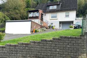 Haus am Wald in ruhiger zentraler Lage – Siegen-Wittgenstein (Kreis) – Vorschaubild 1