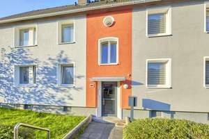 In zentraler Lage 2-Zimmer-Wohnung in Wuppertal Vohwinkel – Westring 64, 42329 Vohwinkel, Wuppertal – Vorschaubild 1