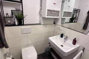 von Privat Top City-Wohnung 2ZKB mit Blick auf die Weser – Werderstraße 33, 28199 Alte Neustadt, Bremen – Vorschaubild 8