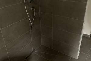 Charmante 2,5-Zimmer-Wohnung mit Balkon in Mainz (TG-Stellplatz & Einbauküche enthalten!!) – Brabarossaring 6e, 55118 Neustadt, Mainz – Vorschaubild 11