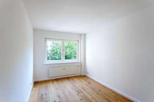 Kantstraße vor der Haustür - perfekt geschnittenes und saniertes 2,5-Zimmer-Raumwunder - City-West – Die vollständige Adresse der Immobilie erhältst du vom Anbieter., 10625 Charlottenburg, Berlin – Vorschaubild 10