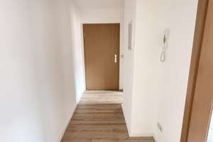 Schöne 2-Raumwohnung mit Balkon, Stpl. und neuer EBK! Tageslichtbad! – Leipziger Straße 85, 8058 Nordvorstadt, Zwickau – Vorschaubild 7