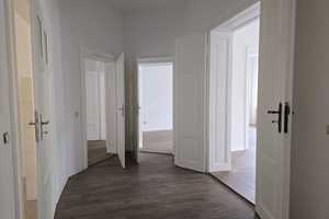 Frisch renovierte, sonnige Wohnung direkt neben Theater zu vermieten. – Demianiplatz 29-30, 2826 Görlitz – Vorschaubild 7