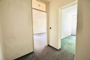 GROSSER BALKON MIT BLICK INS GRÜNE - ZUM SELBSTGESTALTEN - NÄHE PARK AM TELTOWKANAL – 12207 Lichterfelde, Berlin – Vorschaubild 2
