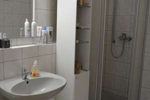 Helle 1-Zi-Whg. PF-Süd, Balkon mit Blick über PF, Nähe Hochschulen – Die vollständige Adresse der Immobilie erhältst du vom Anbieter., 75175 Südoststadt, Pforzheim – Vorschaubild 6