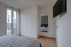 Möbliert: NYMPHENBURGER HÖFE: Exklusive Wohnung – Die vollständige Adresse der Immobilie erhältst du vom Anbieter., 80335 St. Benno, München – Vorschaubild 3