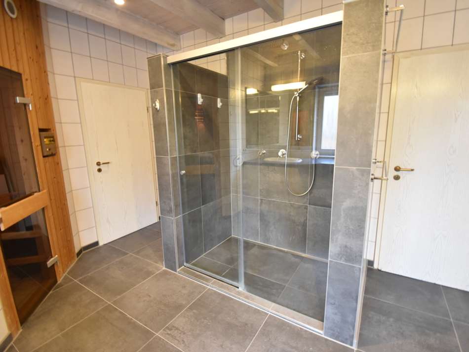 Dusche