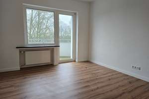 **Modernisiert wohnen in Rüttenscheid mit Balkon und Aufzug**