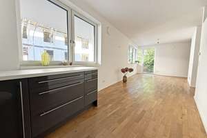 Nähe Theresienwiese - Moderne Maisonette mit 2 Balkonen, Terrasse & Lift direkt in die Wohnung – Die vollständige Adresse der Immobilie erhältst du vom Anbieter., 80336 Sendlinger Feld, München – Vorschaubild 5