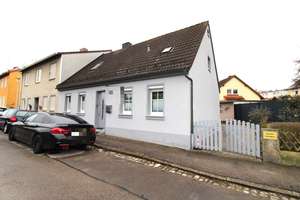 Einfamilienhaus mit Garten in zentrumsnaher Lage – Die vollständige Adresse der Immobilie erhältst du vom Anbieter., 91522 Innenstadt, Ansbach – Vorschaubild 2