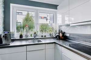 Modernes Zuhause mit Wohlfühlcharakter – KfW-70-Townhouse mit Garten, Studio und Dachterrasse. – Die vollständige Adresse der Immobilie erhältst du vom Anbieter., 21335 Rettmer, Lüneburg – Vorschaubild 15