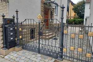 Komplettrenovierte helle 3 Zimmer Wohnung mit neuer Einbauküche und großem Balkon – Hördtstr. 32, 70435 Zuffenhausen-Mitte, Stuttgart – Vorschaubild 2