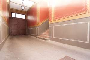 ALTBAUWOHNUNG IN INNENSTADTLAGE! Ca. 107 m² Wfl, 4 Zimmer, 3 Schlafzimmer, 1 Badezimmer und Garage. – Die vollständige Adresse der Immobilie erhältst du vom Anbieter., 65185 Mitte, Wiesbaden – Vorschaubild 18