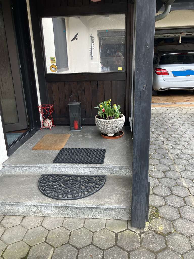 Immobilie in Haag in Oberbayern - Schönes großes Grundstück mit Altbestand - Bild 2