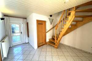 Idyllisches Wohnen in ruhiger Lage: Gepflegtes Reihenendhaus mit Garage und hübschem Garten. – Emden – Vorschaubild 11