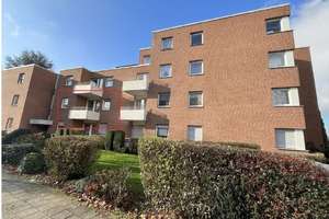 Attraktive 4-Zimmer-Wohnung mit zwei Balkonen in Aachen/Forst