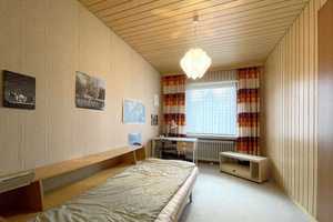 Architektenhaus . 9 Zimmer . Doppelgarage . Einlieger-Whg. . Schwimmbad – Bremen – Vorschaubild 14