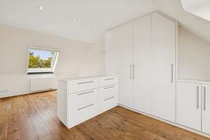Helle, klimatisierte Maisonette-Wohnung in begehrter Lage von Kaarst-Vorst – Die vollständige Adresse der Immobilie erhältst du vom Anbieter., 41564 Kaarst – Vorschaubild 10