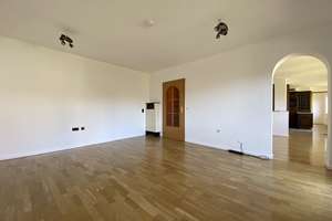 Großzügiges Zuhause in zentraler Lage – Die vollständige Adresse der Immobilie erhältst du vom Anbieter., 70193 Kräherwald, Stuttgart – Vorschaubild 3