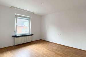 Tolle Etagenwohnung mit sehr guter Raumaufteilung und großer Küche – Die vollständige Adresse der Immobilie erhältst du vom Anbieter., 46045 Styrum, Oberhausen – Vorschaubild 6