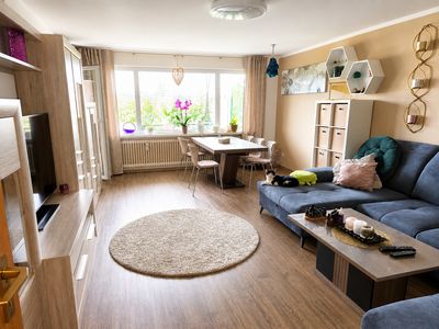 Einziehen und Wohlfühlen – großzügige 4-Zimmer-Wohnung mit Terrasse, Hallenbad PROVISIONSFREI