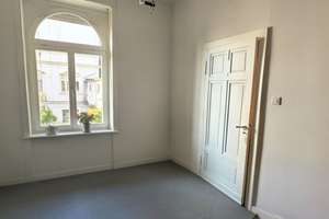Elegantes Altbauensemble (denkmalgeschützt)
in Wiesbaden – nachhaltiges Investment – Die vollständige Adresse der Immobilie erhältst du vom Anbieter., 65195 Nordost, Wiesbaden – Vorschaubild 13