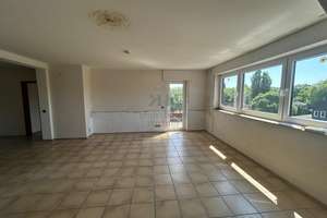 Großzügige Dachgeschosswohnung in Essen-Altendorf mit Garage! – Die vollständige Adresse der Immobilie erhältst du vom Anbieter., 45143 Altendorf, Essen – Vorschaubild 8