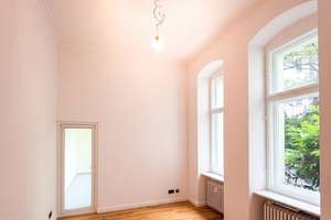 Saniert und barrierearm: 3,5-Zimmer-Altbauwohnung am Lietzensee - sofort bezugsfrei – Die vollständige Adresse der Immobilie erhältst du vom Anbieter., 14057 Charlottenburg, Berlin – Vorschaubild 2