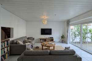 Schuch Immobilien - Kleines Hinterhaus im Ortskern Hechtsheim