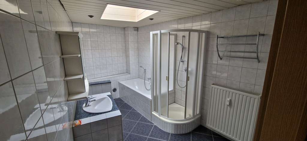 Immobilie in Senftenberg - Eigentumswohnung mit Balkon , Stellplatz im Zentrum der Stadt - Bild 4