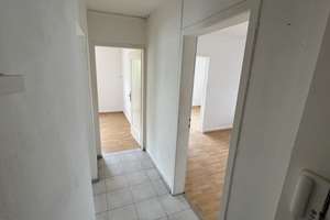 Helle 2-Zimmer-Wohnung in Stuttgart-Zuffenhausen – Die vollständige Adresse der Immobilie erhältst du vom Anbieter., 70435 Zuffenhausen-Mitte, Stuttgart – Vorschaubild 9